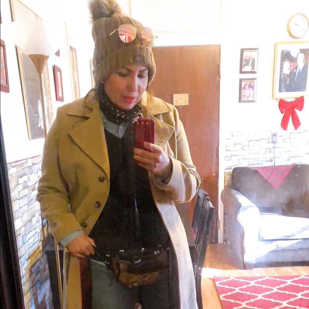 Meet your Posher, Noha